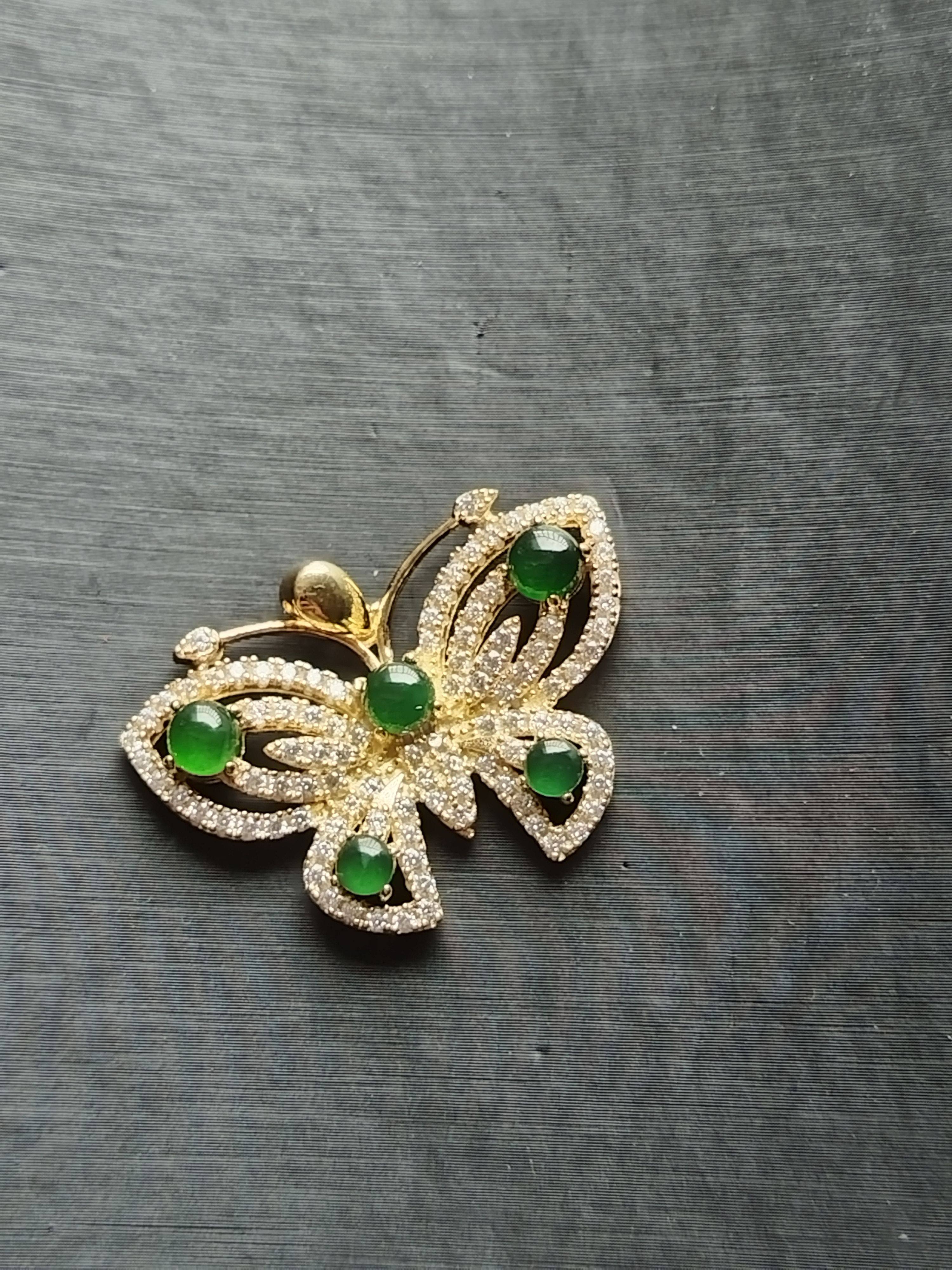 天然蛋面A翡翠昆虫蝴蝶吊坠项链老坑冰种精工手镶经典送亲人礼物,饰品/流行首饰/时尚饰品新,胸针,淘宝优惠券,粉丝福利购,淘宝优惠卷