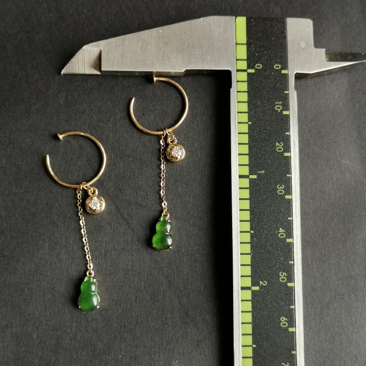 翡翠葫芦简约新中式风耳坠耳环18K金镶嵌钻石新年礼物无滤镜实拍