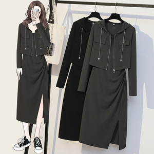 大码女装休闲遮肚子时尚开叉连衣裙套装连帽外套显瘦吊带两件套