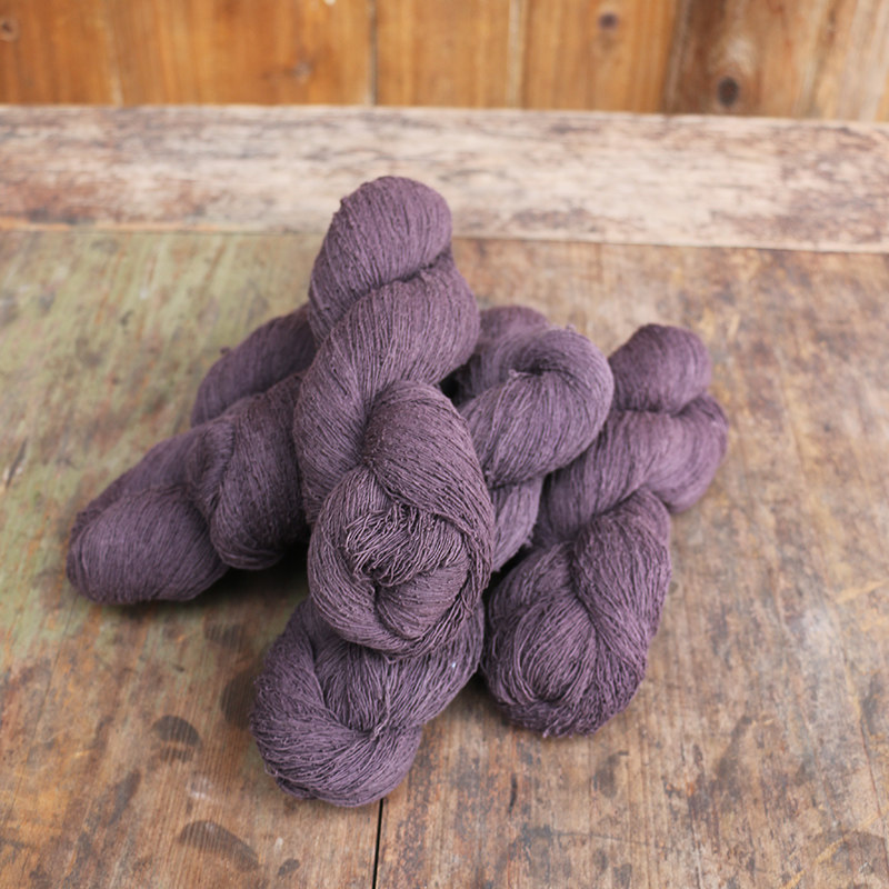 倚山人植物草木染灰紫色织布纱线