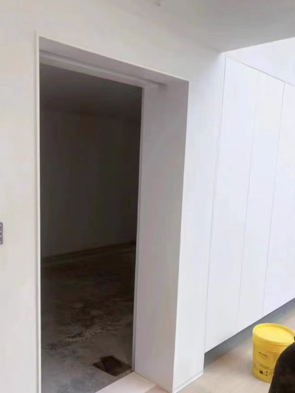 磨砂黑极窄不锈钢垭口窗套门套图片