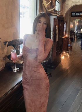NINASTUDIO【复古咖啡店】定制印花 背后绑带连衣裙
