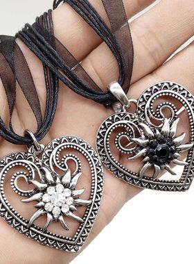 New Vintage Heart Edelweiss Flowers Necklace Organza Ribbon