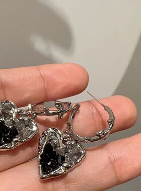 Y2K Black Zircon Love Earrings For Women Creaive Elegan Holi