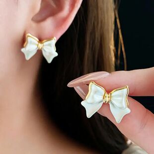 French Style White Minimalist Bow Earrings for Women Tempera