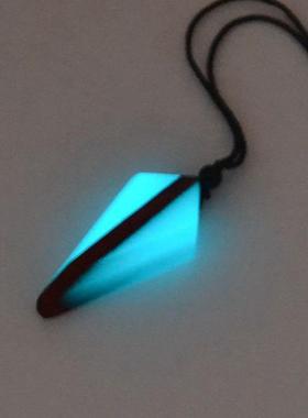 Fashion Arrow Necklace, Ancient Wood Resin Combined With Sng