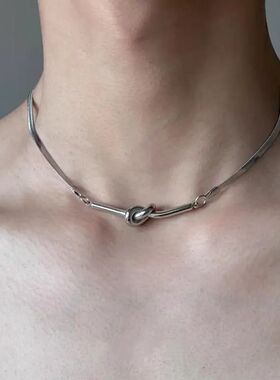 Gohic Simple Twised Snake Bone Chain Choker Necklace for Wom