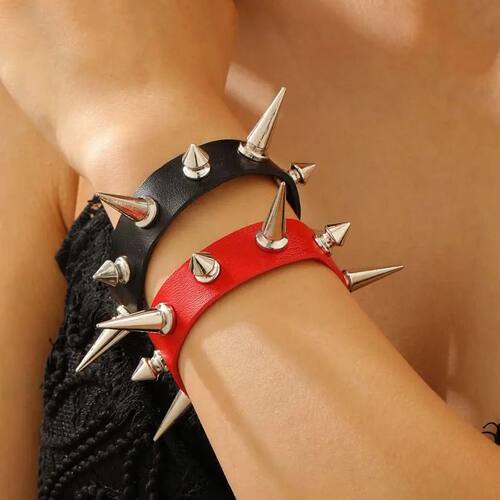 Punk Metal Geometric Rivet Bracelet for Women Rock Gothic Le