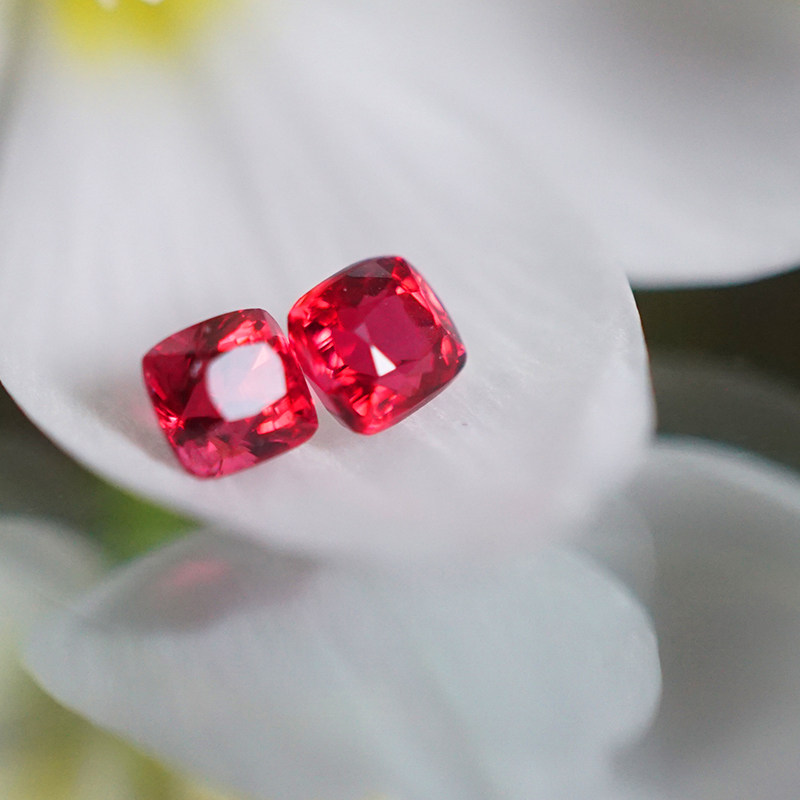 裸石/天然缅甸红尖晶石绝地红色枕形附证书 小精品/InColor彩定制