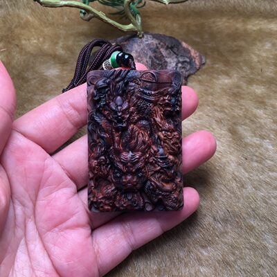 海南黄花梨木雕九龙抬棺项链吊坠木质精雕九龙运财牌车挂件手把件