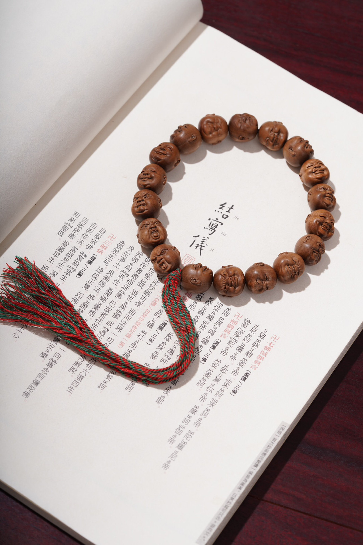 印度老山檀香木雕人生百态手串15全手工精雕佛头手持车挂件黑肉级