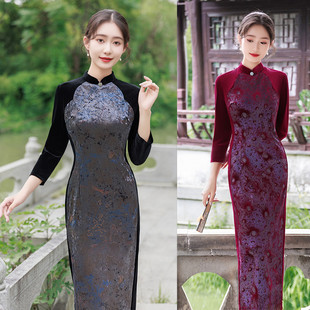 轻奢上海滩中式名媛旗袍秋冬季新款民国风复古修身丝绒双襟连衣裙