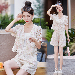 时尚小香风短裤套装女夏季2025年新款小个子名媛镂空蕾丝两件套