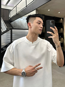 二十二号穿搭小v设计夏季男士休闲短袖美式重磅宽松圆领t恤上衣男