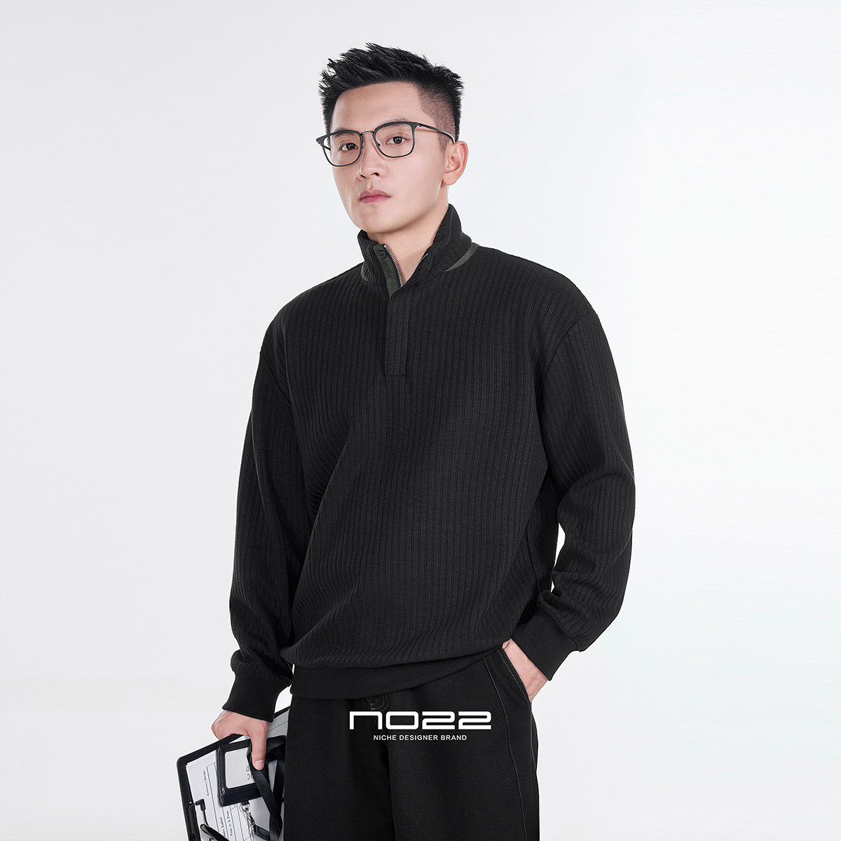 二十二号穿搭坑条纹肌理感秋季卫衣男长袖半拉链高领针织内搭上衣