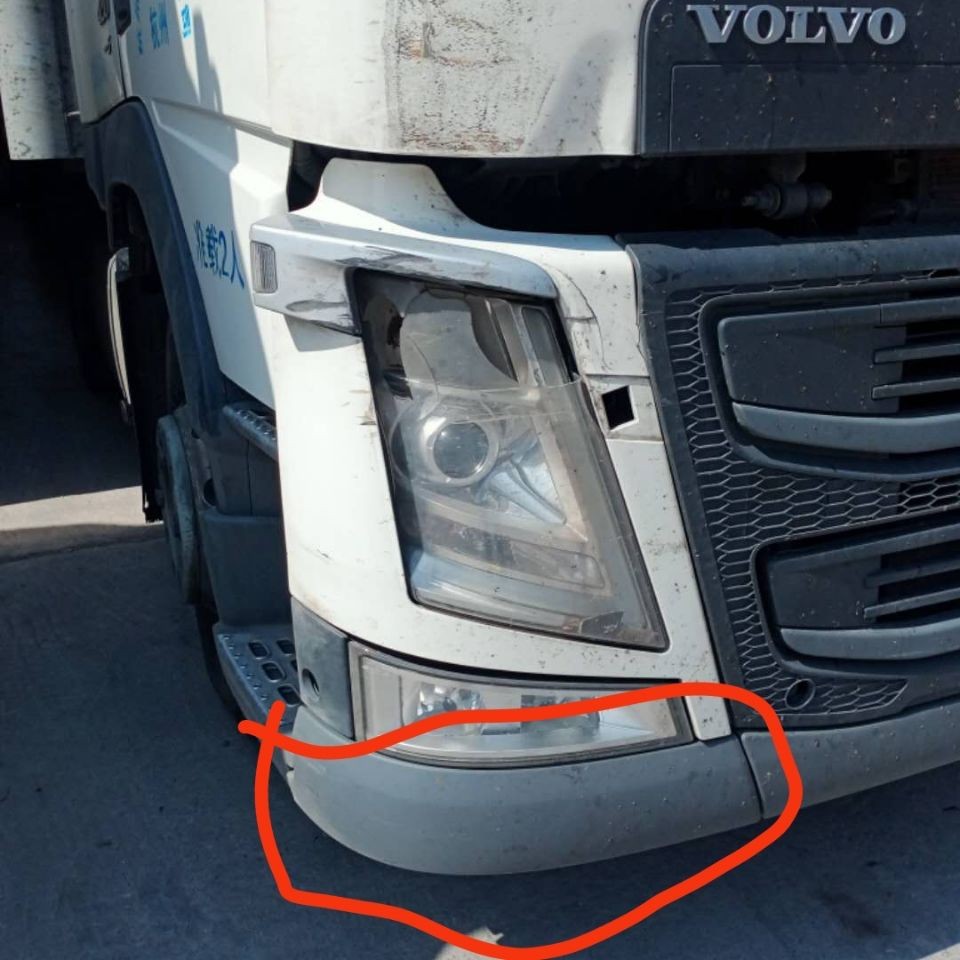 沃尔沃卡车保险杠 沃尔沃fm460保险杠下巴 沃尔沃卡车下导流罩