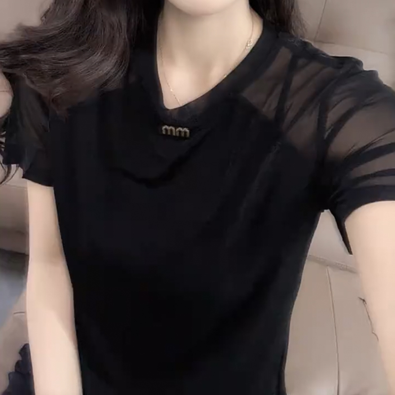 时尚韩系百搭圆领短袖T恤女2025夏季新款网纱拼接修身显瘦短上衣