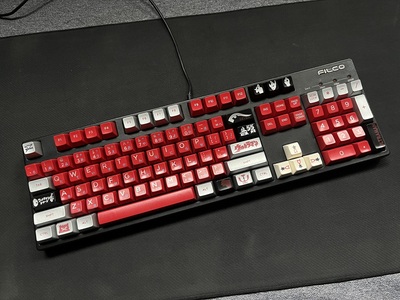 奥特曼键帽相信光的力量
