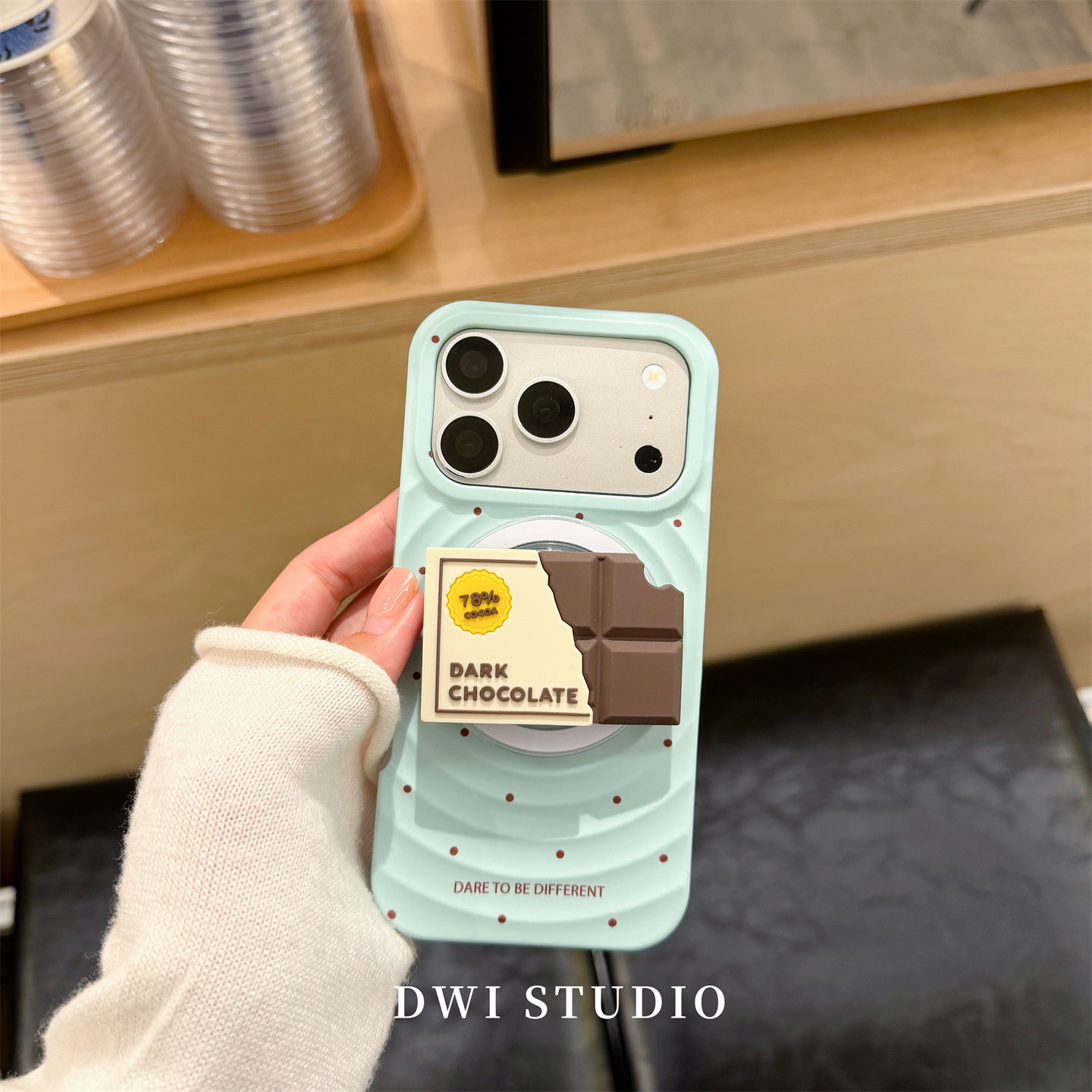 DWI STUDIO韩系ins巧克力波点磁吸支架手机壳17promax适用苹果18pro全包iPhone17壳15pro保护壳iPhone16pro