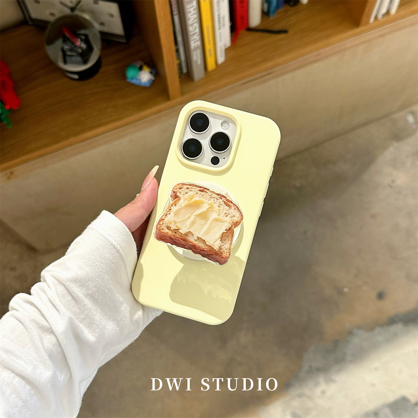 可爱磁吸面包吐司支架手机壳