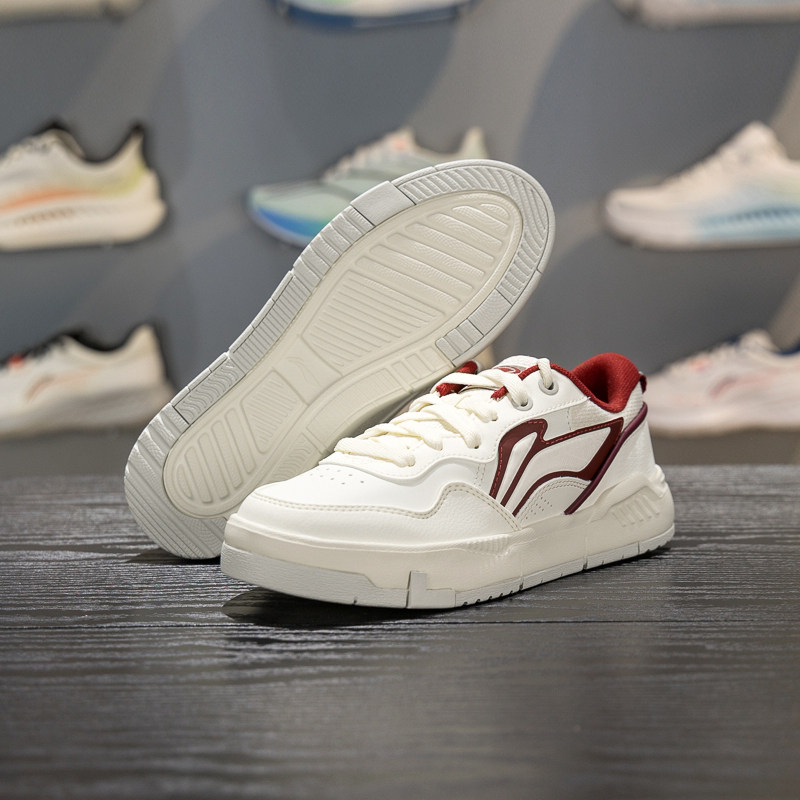 李宁COMMON 80s女子舒适软弹板鞋2026春新款运动鞋休闲鞋AGCW120