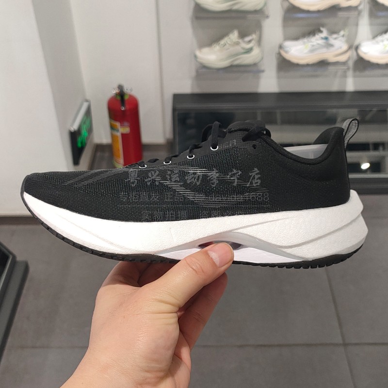 Lining/李宁䨻科技超轻21跑步鞋