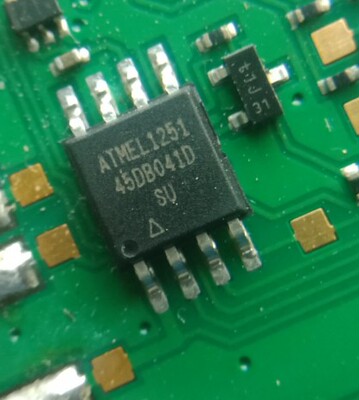 AT45DB041D-SU 45DB041D SOP-8 汽车存储器芯片 全新