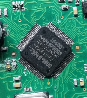 70F3233M2(A) UPD70F3233M2 汽车电脑板CPU芯片 全新空白