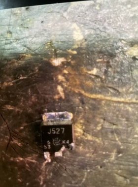 J527 2SJ527 汽车电脑版贴片三极管 全新