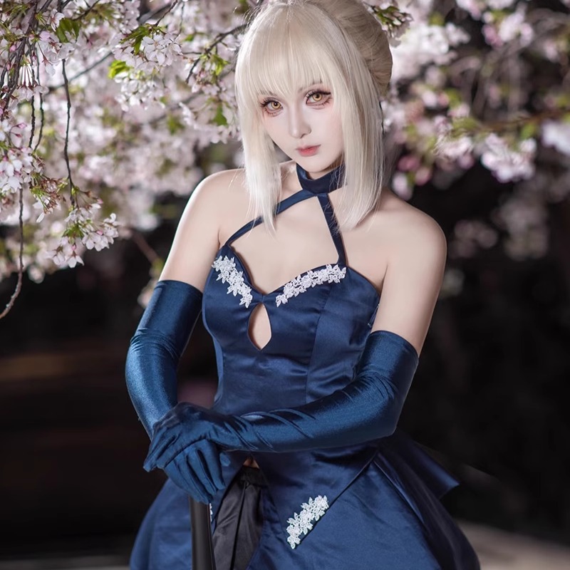 吾王cos Alter fate cosplay 黑saber cos三破礼服 阿尔托莉雅cos