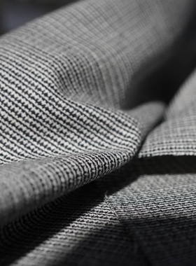 74号康平纳灰色精纺羊绒 330g/1.5米 奢侈代工裤子30%羊绒70%羊毛