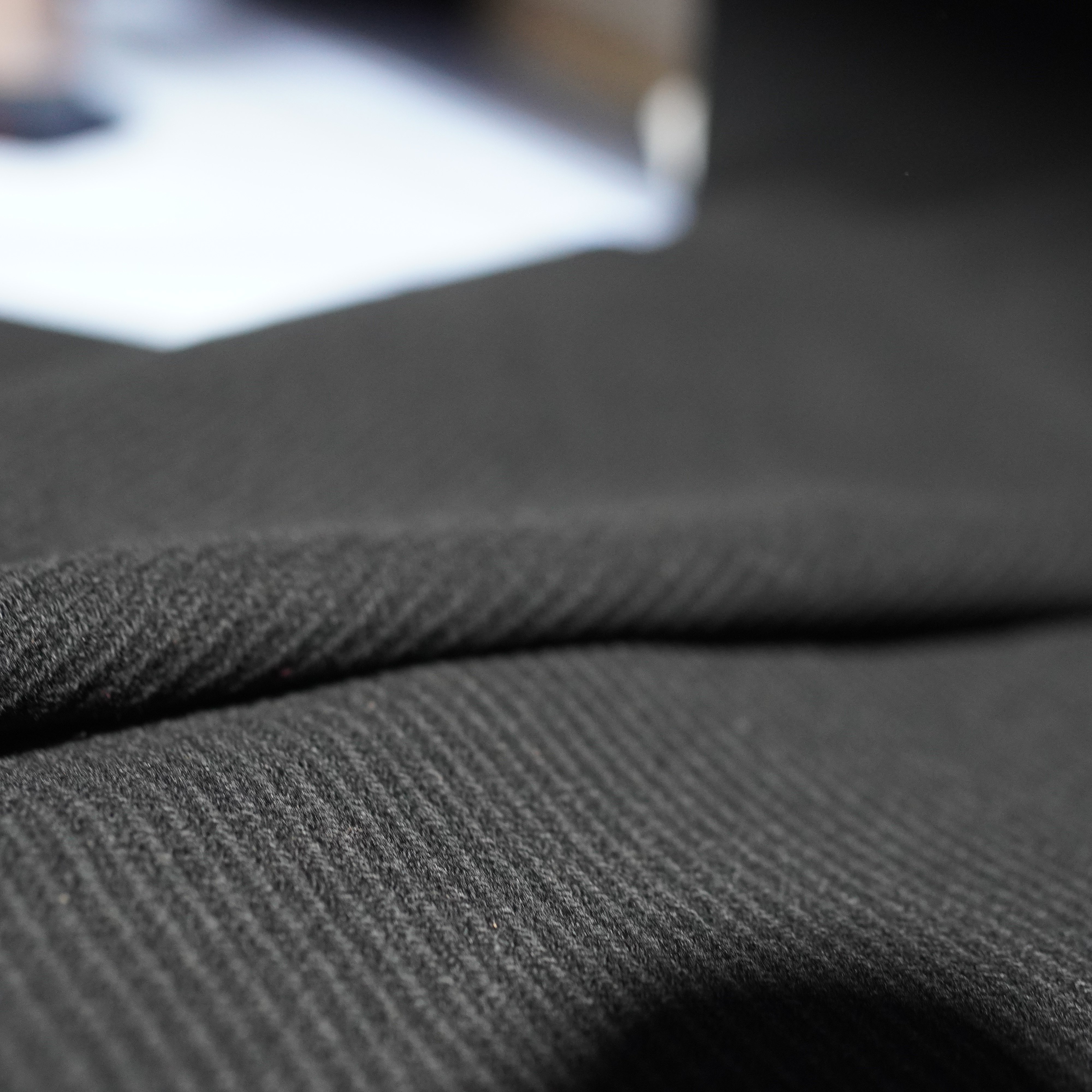 206号黑色斜纹精纺羊绒/羊毛