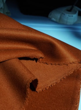 159号橙红色双面羊绒 860g/2.5m 10%羊绒90%羊毛 挺阔光泽度好