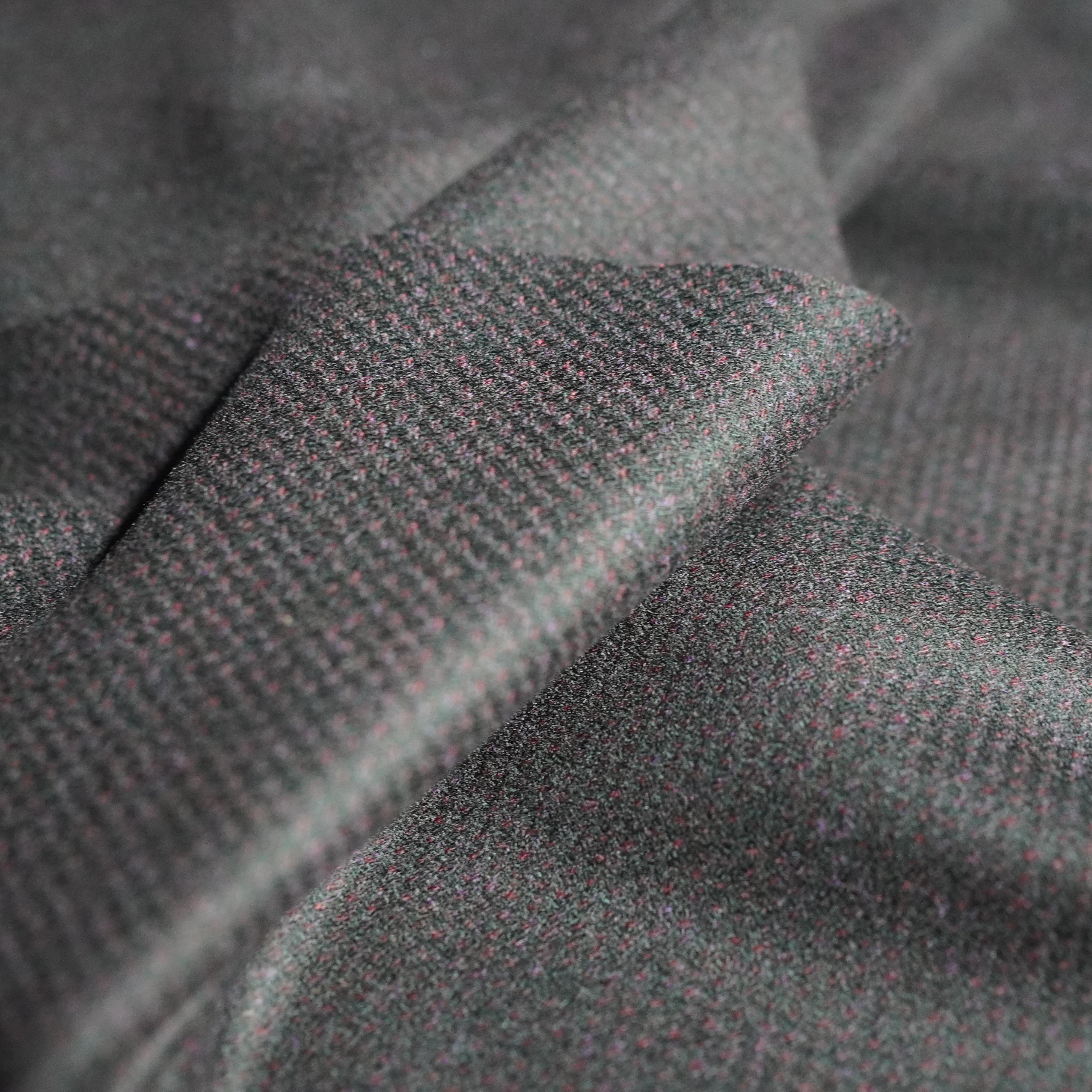 康家高奢提花精纺羊绒布料