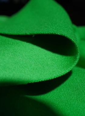 189号翠绿色单面羊绒 660g/1.6m 50%兔绒40%羊毛10%锦纶 根部硬结