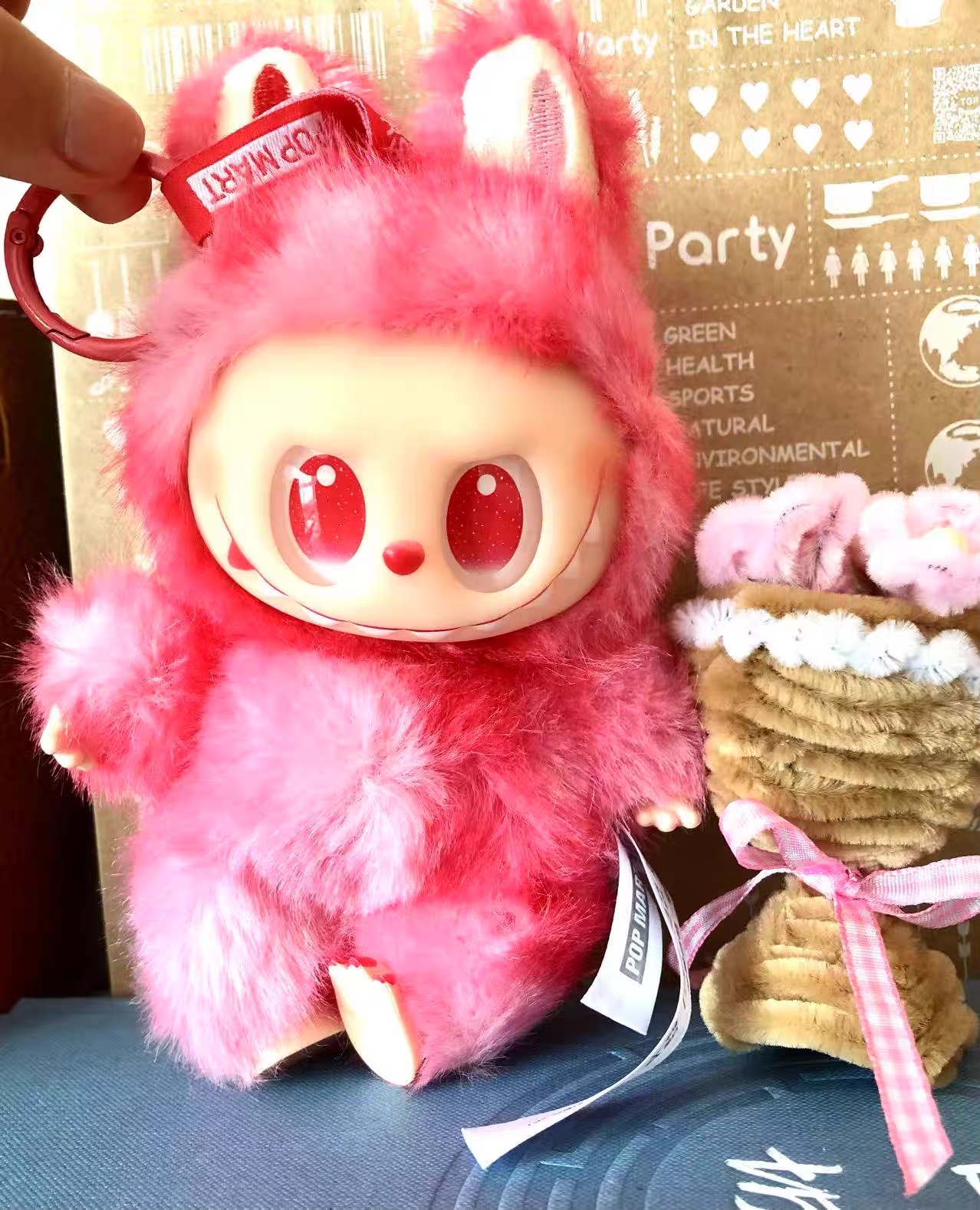 拉布布labubu3代前方高能搪胶脸三代背包挂件颜色超亮超漂亮