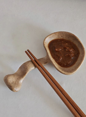 诺裔家 日式器 松川制陶小榛蘑造型手作陶器勺子筷子架桌面摆盘用