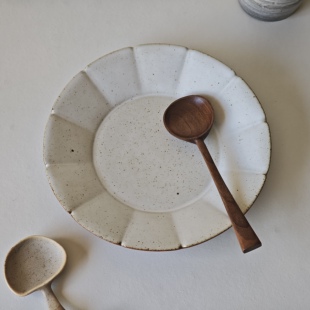 诺裔家 日式器 松川制陶原矿陶泥高温烧窑侘寂风格十二梨形浅圆盘