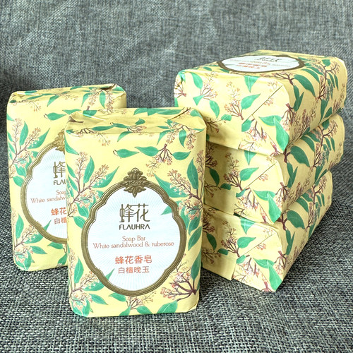 天然檀香精油富含多种花香木香等