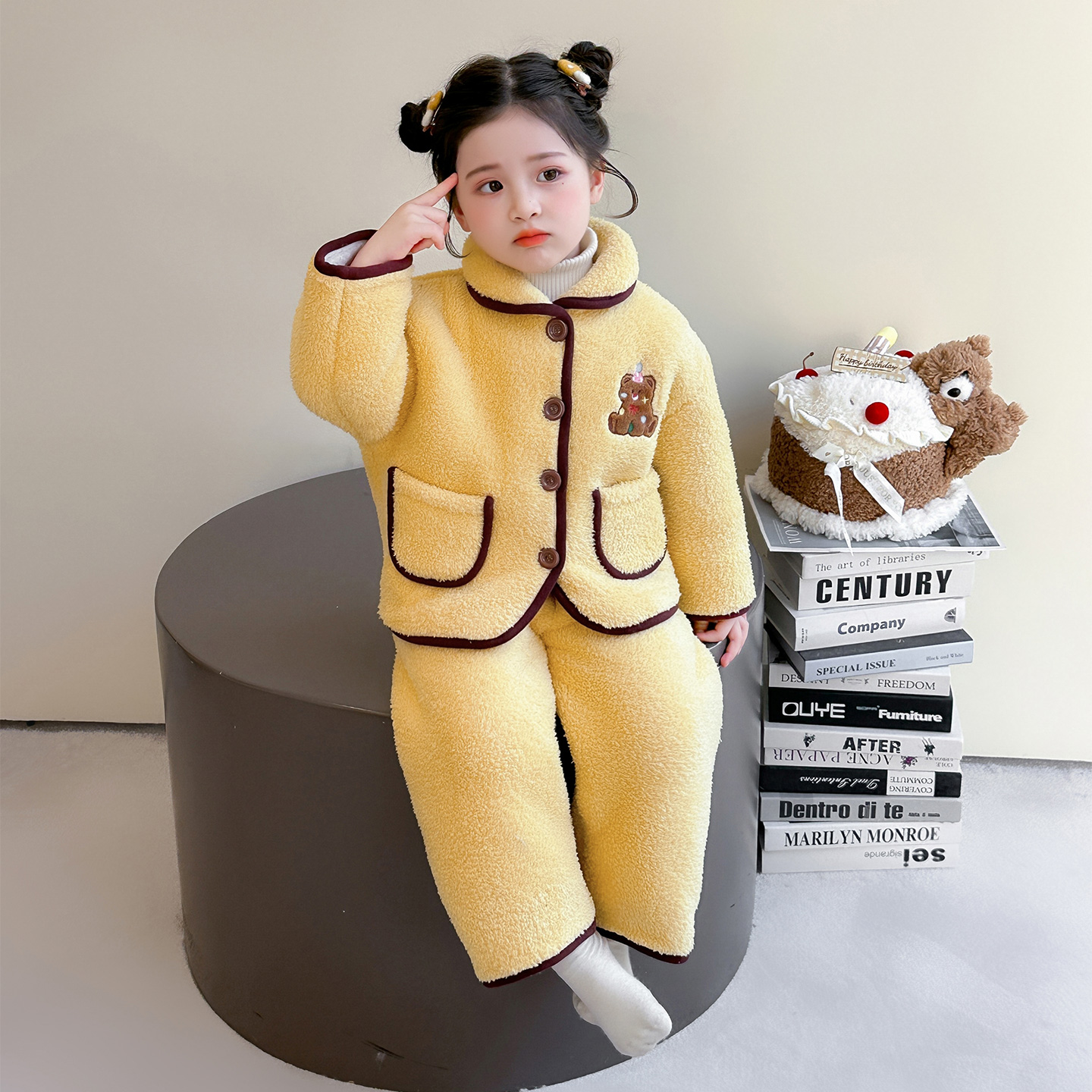 女童珊瑚绒睡衣套装冬季新款保暖