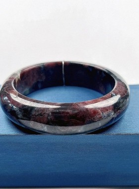 高端原矿精美珠宝正装石榴宽手镯