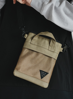 adlib香港 潮牌男女斜挎防泼水小包袋 BA520