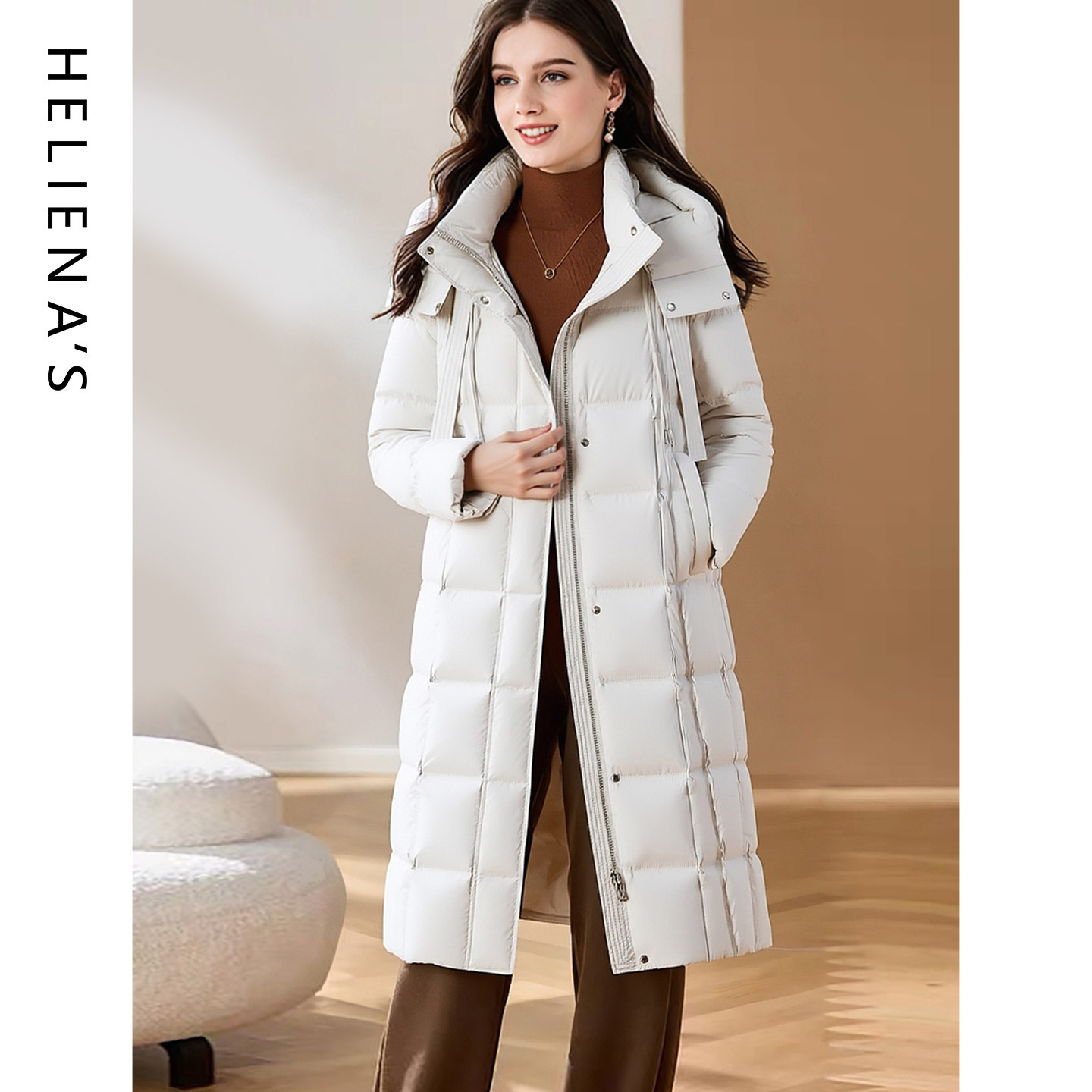 海兰丝高端米白色长款过膝连帽羽绒服女修身加厚保暖外套