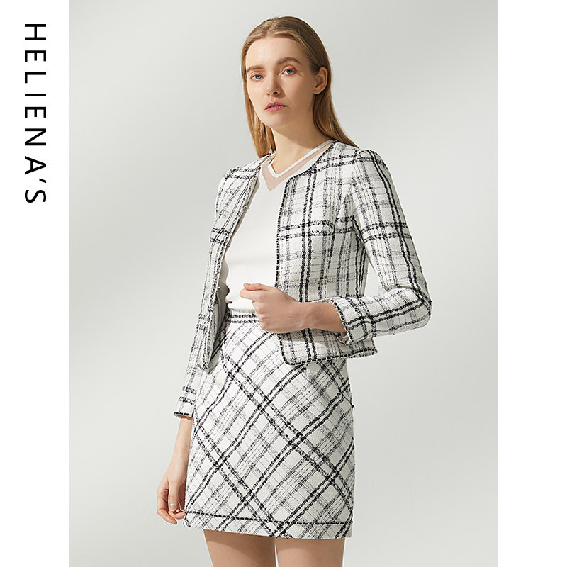 海兰丝设计感短款时尚外套