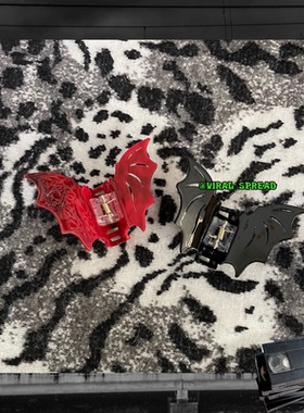 VIRAL SPREAD 哥特暗黑亚文化红色扎染蝙蝠抓夹朋克原宿发夹