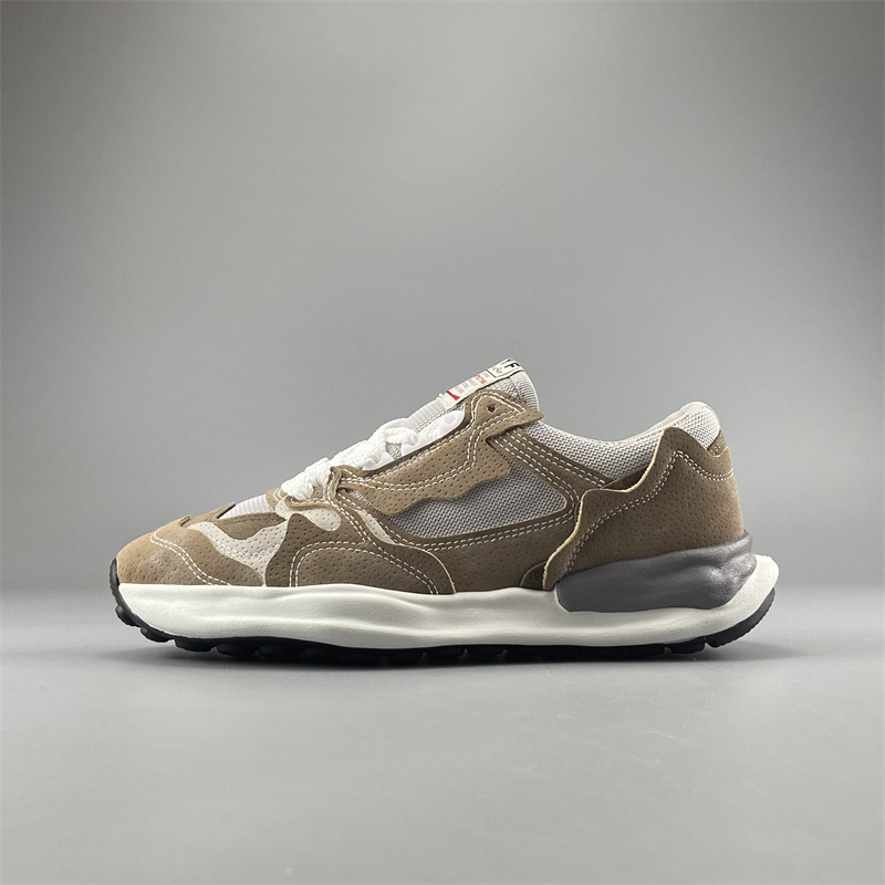 夏季透气溶解板鞋学生潮鞋