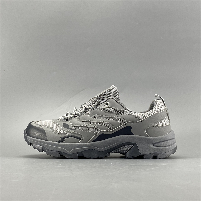 防滑耐磨轻便透气百搭户外登山鞋