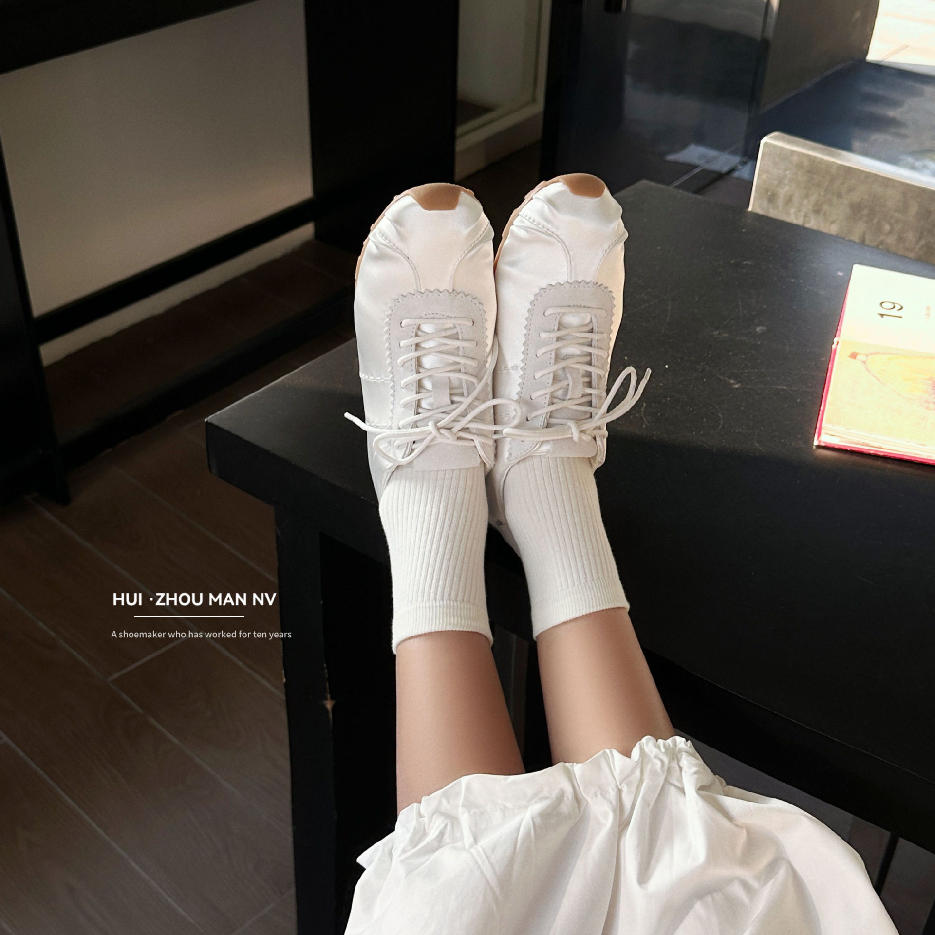 小个子小众绸缎芭蕾德训平底鞋