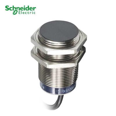 施耐德电气OsiSenseXS多功能型圆柱型12-48VDC埋入式3线2m成型