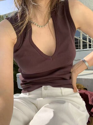 water韩国东大门2026春季新款多巴胺V领无袖背心女